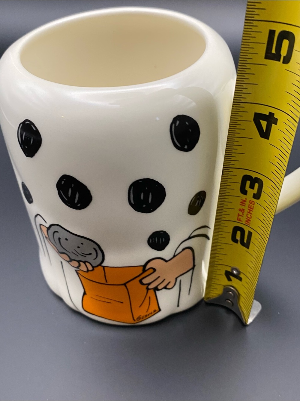 Peanuts “I Got a Rock” 15 oz Mug Hallmark 2023 - Picture 10 of 10